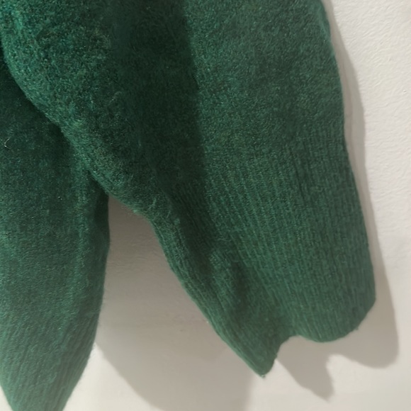 Vince Camuto Green Sweater - Picture 4 of 5